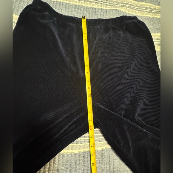 Valerie Steven’s pants - Picture 6 of 6